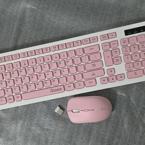 Pink and White Wireless Keyboard and Mouse Combo. NEW without Tags